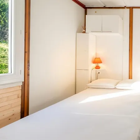 Confortable 50 M², Piscine Vakantiehuis